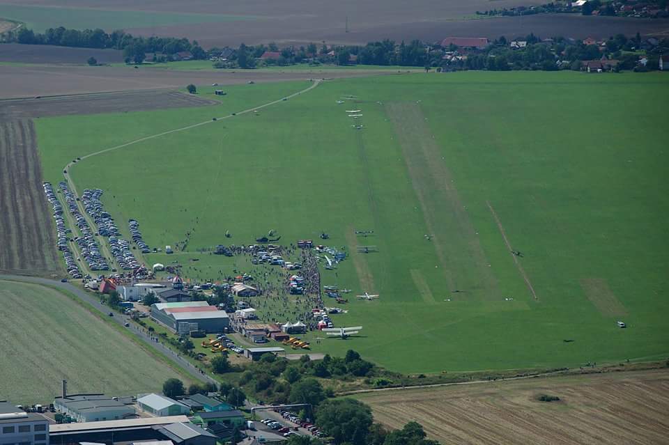 received_1160887990592729